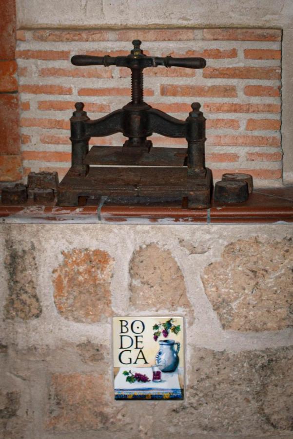 Casa Rural La Bodega, Ofrece Cata De Vino Gratis Horche Εξωτερικό φωτογραφία