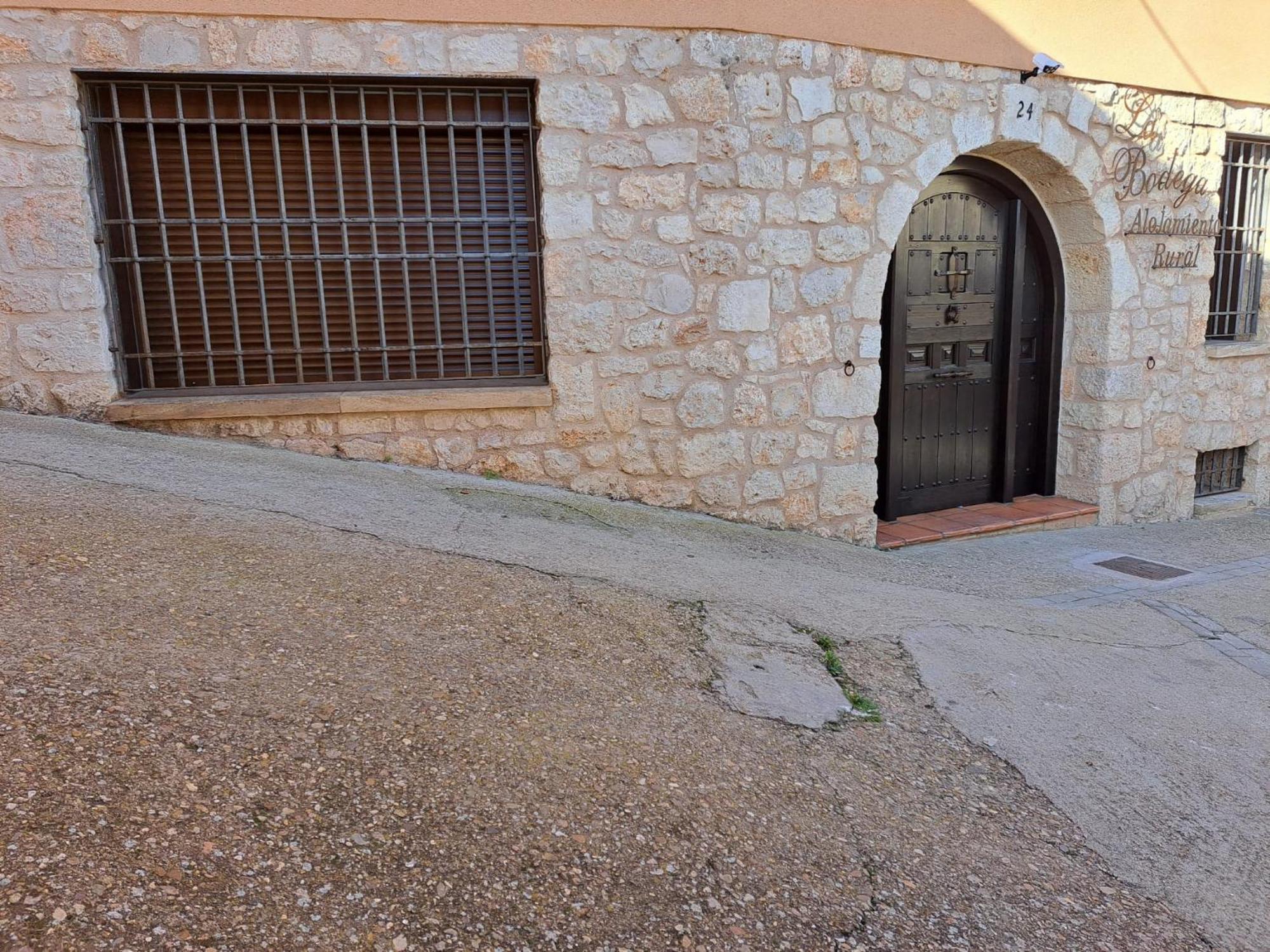 Casa Rural La Bodega, Ofrece Cata De Vino Gratis Horche Εξωτερικό φωτογραφία